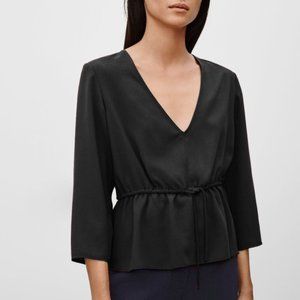 Aritzia Wilfred Barreme V Neck Drawstring Blouse in Black, sz M